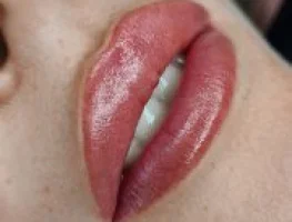 Перманентный макияж губ Sexy Lips